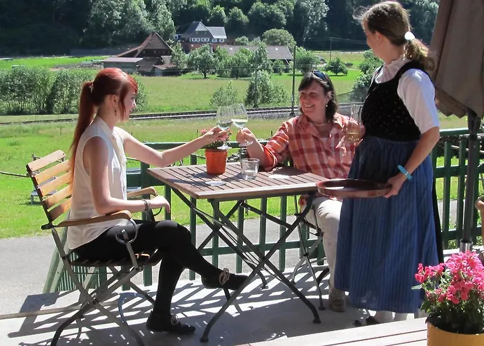 Waeldebauernhof Pensjonat Gutach